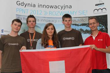 Teamfoto an der CEOI
