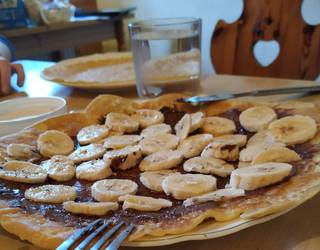 We had pancakes for breakfast.